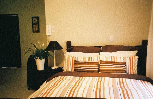 A Hundred Thousand Welcomes B&B Sandton Bagian luar foto